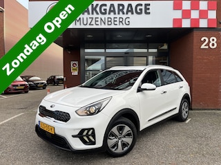 Kia Niro 1.6 GDi PHEV DynamicLine // LED // APPLE CARPLAY / ANDROID AUTO // PDC V+A // CAMERA // ADAPTIV CRUISE // STOEL + STUURWIELVERWARMING