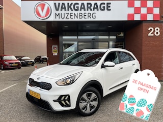 Kia Niro 1.6 GDi PHEV DynamicLine // LED // APPLE CARPLAY / ANDROID AUTO // PDC V+A // CAMERA // ADAPTIV CRUISE // STOEL + STUURWIELVERWARMING