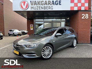 Opel Insignia Sports Tourer 1.5 Turbo Innovation // LED // HALF LEDER // CAMERA+SENSOREN // NAVI // STUUR+STOELVERWARMING //