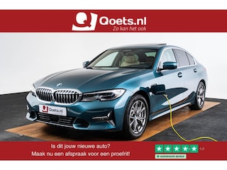 BMW 330e High Executive Luxury Line - Trekhaak - Panoramadak - Head up - Driving Assistant Professional - Stoelverwarming Voor/Achter - Elektrisch verstelbare stoelen - Getinte Ruiten - Comfort Access -