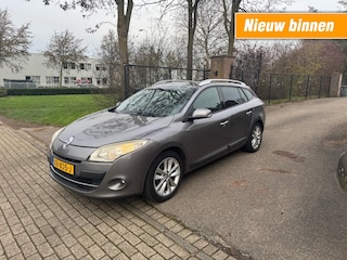 Renault Mégane 1.4 TCE - LEDER - PANO - EXPORTPRIJS!