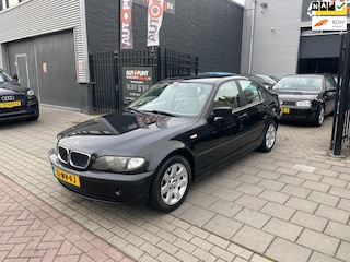 BMW 318i Executive Auromaat 2e Eigenaar! Airco NAP APK
