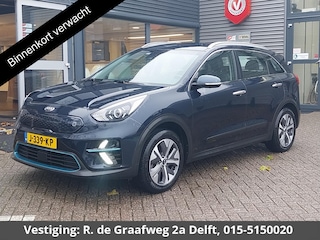 Kia Niro DynamicLine 64 kWh | SOH 100% ACCU | 450 km actieradius | Stuur-/Stoelverwarming | Navigatie | Camera | Half Leder |