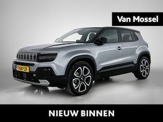 Jeep Avenger 1st Edition 54 kWh | Navigatie | Parkeersensoren | Camera | Apple Carplay/Android Auto | LMV 18" | Led verlichting | Two-Tone zwart dak |