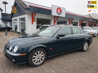 Jaguar S-type 2.5 V6 200 PK Executive AUT/LEER/CLIMA BJ 2002