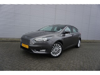 Ford Focus 1.0 Titanium Edition 1e Eigenaar / Navi / Climate controle / Cruise / Lm velgen