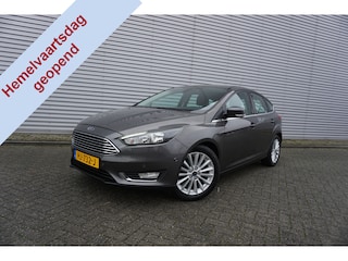 Ford Focus 1.0 Titanium Edition 1e Eigenaar / Navi / Climate controle / Cruise / Lm velgen