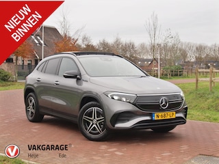 Mercedes-Benz EQA 250 Business Solution AMG 67 kWh | Panoramadak | 360 Camera | Head-Up Display | Sfeerverlichting |