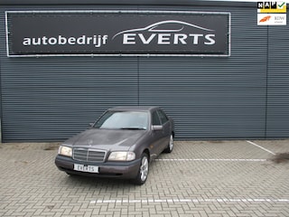 Mercedes-Benz C-klasse 180 Elegance 155173 km Nederlandse auto opknapper maar zeker geen slechte
