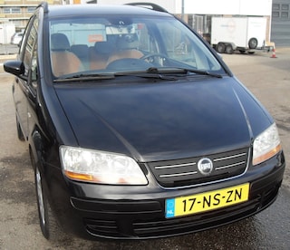 Fiat Idea 1.4 16v emotion airco