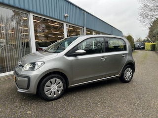 Volkswagen Up 1.0 BMT move up!