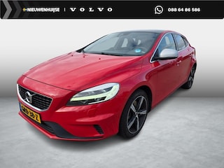 Volvo V40 2.0 T5 R-Design | Parkeercamera | Keyless entry/start | Panoramadak | Elektrisch vertelbare bestuurdersstoel met geheugen | Stoelverwarming |