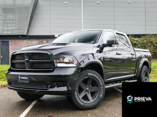 Dodge Ram 1500 4X4 5.7 HEMI V8 Crew Cab *grijs-ken/300L/pano*