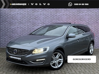 Volvo V60 1.5 T3 Summum | Trekhaak | Adaptief | BLIS | Standkachel | Camera | Leder | Volvo on Call | Schuif/kantel dak | Memory | Parkeersensoren V+A |