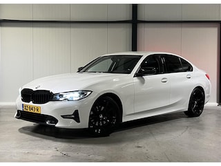 BMW 3-serie Sedan 320i 184PK Executive Camera Sfeer Head-up