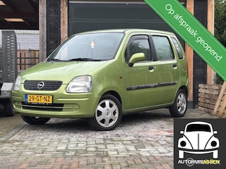 Opel Agila 1.2-16V Comfort