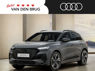 Audi Q4 S edition Competition 45 82 kWh | 286 pk | Panoramadak | Assistentie plus | Comfortpakket | Trekhaak | Verwacht |