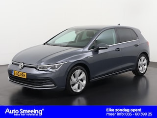 Volkswagen Golf 1.5 eTSI | Stuur/Stoel Verwarming | Digital Cockpit | Navigatie | Zondag Open!