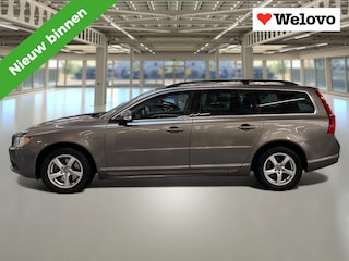 Volvo V70 2.5FT Momentum Incl BTW, Rijklaar+ garantie...