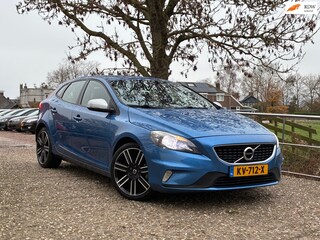 Volvo V40 2.0 D2 Inscription |R-Desing + Cruise + Navi + Clima Nu € 10.975,-!!!