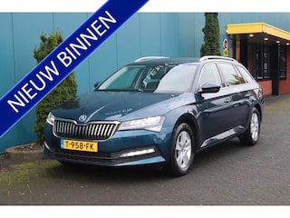 Skoda Superb Combi 1.5 TSI ACT DSG AUT. Business Edition CARPLAY|CRUISE|ELEK.TREKH|NAV|LED|KEYLESS|ECC|LMV|PDC
