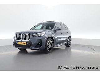 BMW X1 xDrive25e M-Sportpakket | Panoramadak | Headup | Camera | Leder