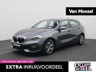 BMW 1-serie Hatch 118i | NAVIGATIE | CLIMATE CONTROL | CRUISE CONTROL | BLEUTOOTH | PARKEERSENSOREN |