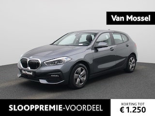 BMW 1-serie Hatch 118i | NAVIGATIE | CLIMATE CONTROL | CRUISE CONTROL | BLEUTOOTH | PARKEERSENSOREN |