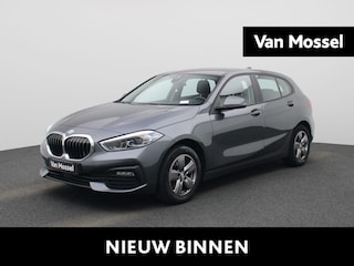 BMW 1-serie Hatch 118i | NAVIGATIE | CLIMATE CONTROL | CRUISE CONTROL | BLEUTOOTH | PARKEERSENSOREN |