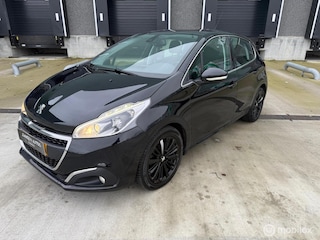 Peugeot 208 1.2 PureTech NAP Navi Carplay PDC Cruise