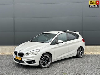 BMW 2-serie Tourer 220i High Executive Clima | Navi | Leder