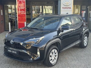 Toyota Yaris Cross 1.5 Hybrid APPLE/ANDROID AD-CRUISE CAMERA CLIMA REGEN/LICHTSENSOR