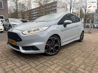 Ford Fiesta 1.6 ST2 Navi/Camera/Leer