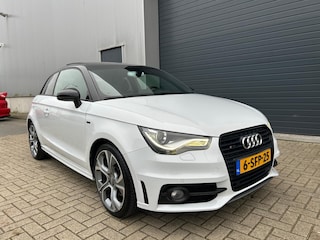 Audi A1 1.4 TFSI S-LINE PANO NAVI PDC XENON