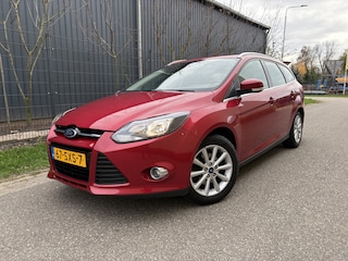 Ford Focus Wagon 1.6 TI-VCT First Edition / AIRCO ECC / CRUISE / STOELVERWARMING / 171dkm! NAP!