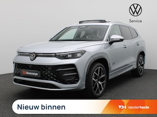 Volkswagen Tayron 1.5 eTSI R-Line Edition 7p. 150PK DSG Pano-Schuifdak, Head-Up Display, Matrix LED-Verlichting, Side Assist, Keyless, 20" LM Velgen, Stoel-Stuurverwarming, 360gr. Camera