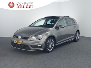 Volkswagen Golf 1.2 TSI Connected Series R-line | Pano | ACC |Carplay |