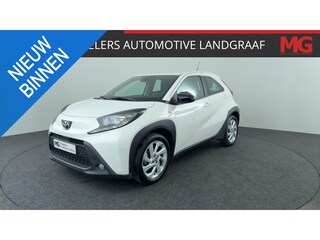 Toyota Aygo 1.0 VVT-i MT Play | Stoelverwarming | Camera achter