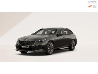 BMW 5-serie Touring 520i|M-sport|Fisc€70.000|H&K|E-trekhaak|