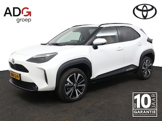 Toyota Yaris Cross 1.5 Hybrid 115 Dynamic | DEMOVOORDEEL | ADG Edition | Exclusief Lederen Interieur | 18" Lichtmetalen velgen | Stoel- en Stuurwielverwarming | Unieke uitvoering |