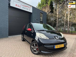 Peugeot 107 1.0-12V XR 5-deurs / APK 26-11-2026