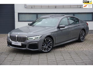 BMW 745e High Executive M-Sport/ NL Auto/ Dealer onderhouden/ Bomvol/