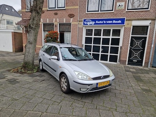 Ford Focus Wagon 1.6-16V Futura AUTOMAAT LEER APK 12-2026