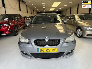 BMW 530i M PAKKET 260 PK GROOTE BEURT GEHAD.