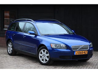 Volvo V50 2.4 Momentum 5 Cil./Leer/Stoelverwarming/Parkeersensor/Youngtimer