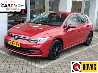 Volkswagen Golf 1.0 eTSI LIFE AUTOMAAT 17" Lichtmetaal | Virtual Cockpit | Carplay/Android