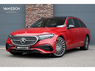 Mercedes-Benz Estate 300 e AMG Line | Distronic | Panoramadak | Memory | Trekhaak | Soft-Close | Surround Camera | Digital Light | Verwarmd Stuurwiel | Keyless Go | Nightpakket |