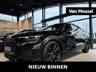 Audi Q8 60 TFSI e quattro Pro Line S Competition 490 PK | Navigatie | Head-up Display | Vierwiel besturing | Adaptieve Cruise Control | Apple Carplay | 23" Lm Velgen | Glazen Panorama Dak | Airco
