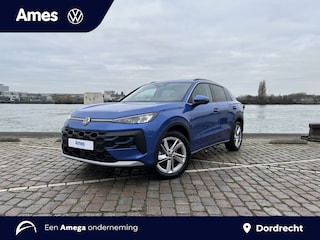 Volkswagen T-Roc Life First Edition 1.5 eTSI 85 kW / 116 PK SUV 7 versn. DSG | Binnenkort beschikbaar ! | Multimediapakket | Comfort pakket | Adaptive Cruise control |