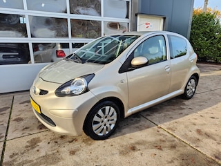 Toyota Aygo 1.0-12V 5/deurs airco